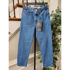 Levi's Women's Blue Denim Cotton Wedgie Straight High Rise Jeans Pant Size 26